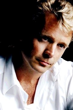 jognschneiderwhiteshirt.jpg